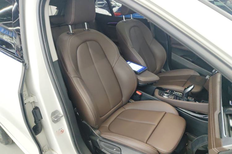 Used BMW X2 2022 sDrive25i M Sport Package Right Front Seat