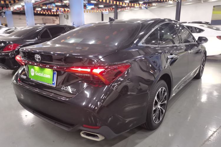 Used Toyota Avalon 2023 2.0L Luxury Edition Rear Right 45 Deg