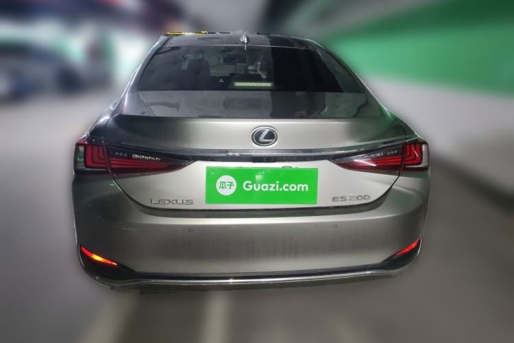 Used Lexus ES 2022 200 Excellence Edition
