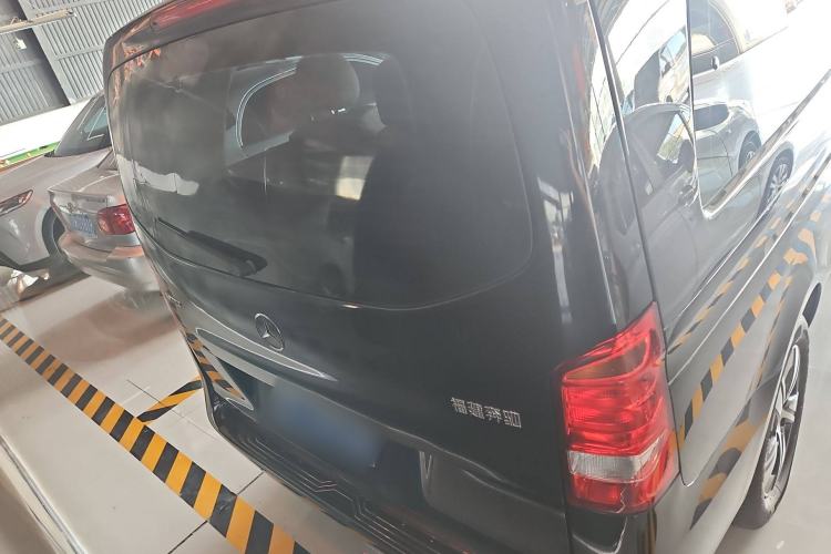 Used Mercedes-Benz Vito 2024 2.0T Elite Version 7 Seats