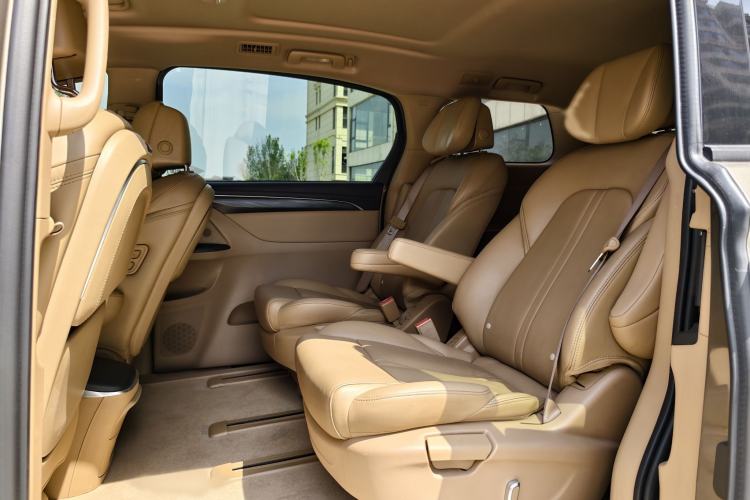 Used Buick GL8 2020 ES Land Cruiser 653T Luxury Edition