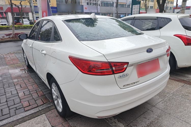 Used Ford Escort 2017 Happiness Edition 1.5L Automatic Fashion Version
