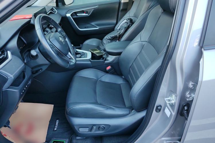 Used Toyota Wildlander 2023 Dual-Motor 2.5L E-CVT Four-Wheel Drive Prestige Edition