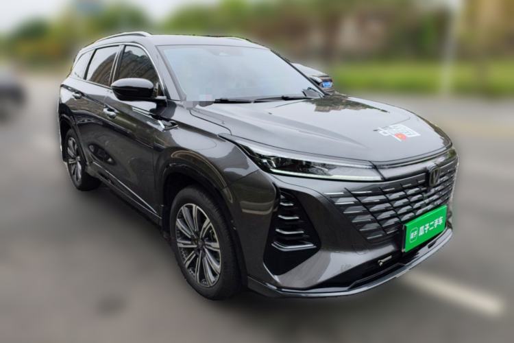 Used CHANGAN CS75 PLUS 2026 Model, Smart Champion Edition 1.5T New Blue Whale Smart Navigation Version Front Right 45 Deg