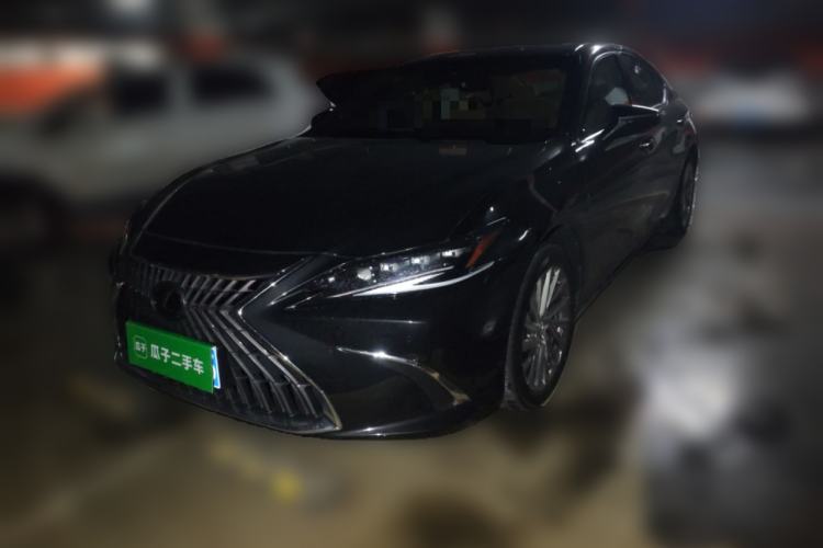 Used Lexus ES 2023 200 Excellence Edition