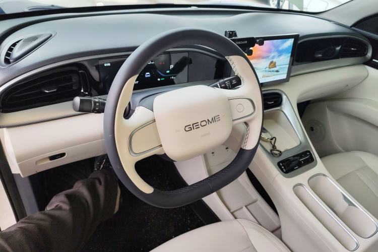 Used Geely Galaxy Geome 2025 310km Youth Edition