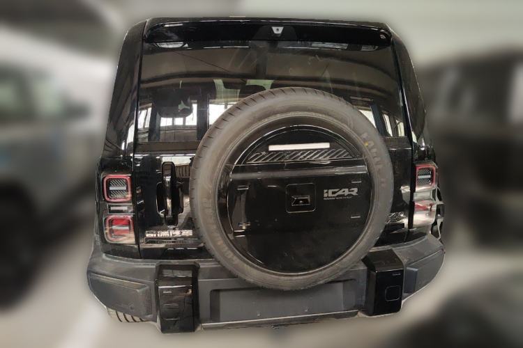 Used iCAR V27 2026 Model 200KM Four-Wheel Drive Falcon 500