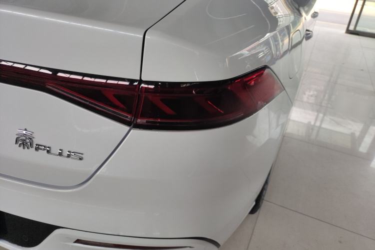 Used BYD Qin PLUS 2024 HONOR Edition DM-i 55KM Leading Model