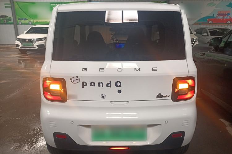 Used Geely Galaxy Panda 2024 Panda Mini 200km Endurance Bear Rear