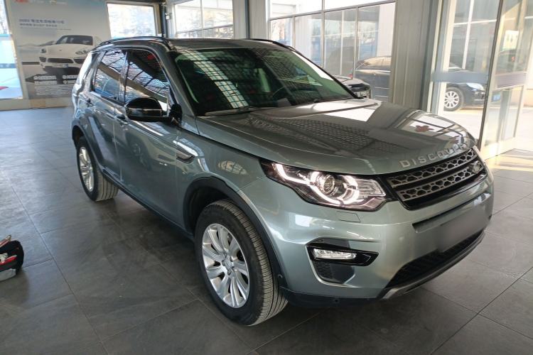 Used Land Rover Discovery Sport 2019 240 PS SE Version China VI Standard
