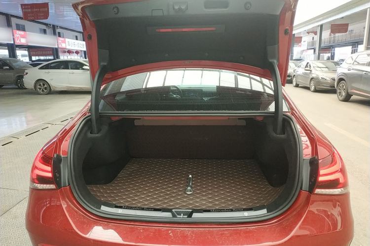 Used Mercedes-Benz A-Class 2022 Restyled A 200 L Sport Sedan Fashion Version Trunk