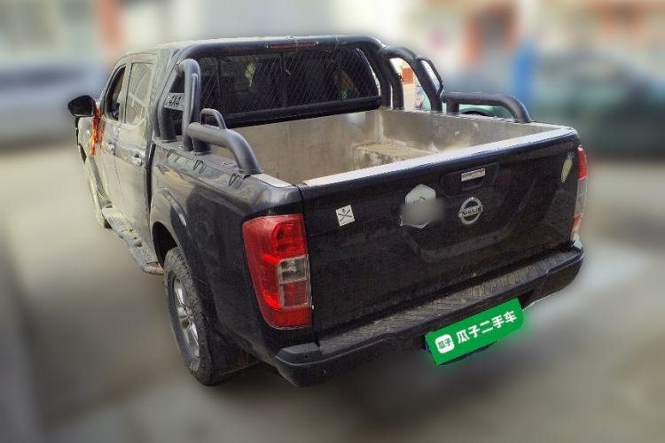 Used Nissan Navara 2017 2.5L Automatic 4x4 Luxury Edition QR25