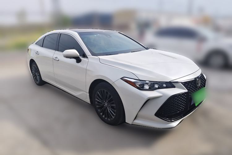 Used Toyota Avalon 2019 2.0L XLE Premium Edition China VI