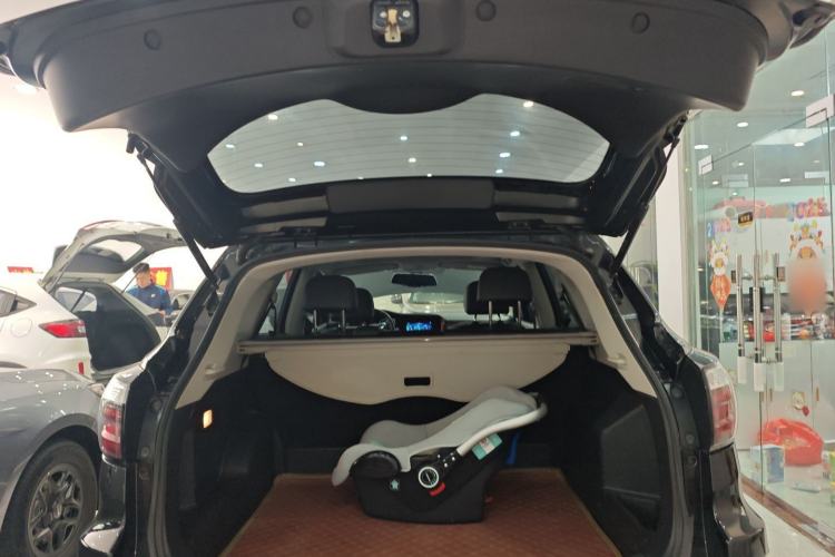 Used Venucia T70 2018 2.0L CVT Smart Enjoyment Version