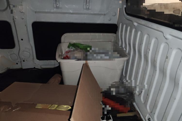 Used BAIC Ruixiang Boteng V2 EV 2022 Enclosed Van Standard Type Henan Lithium Battery Left Rear Seat