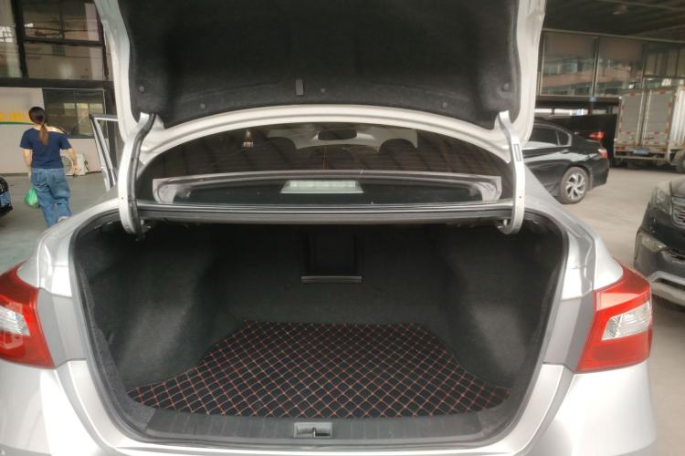 Used Nissan Sylphy 2018 1.6XV CVT Deluxe Edition Trunk