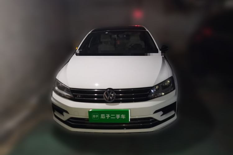 Used Volkswagen Sagitar 2016 280TSI Automatic R-Line
