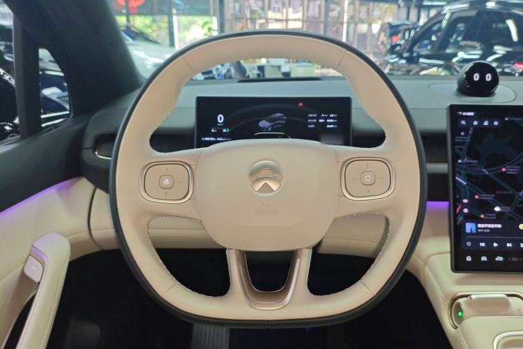 Used Nio ES6 2024 75 kWh
