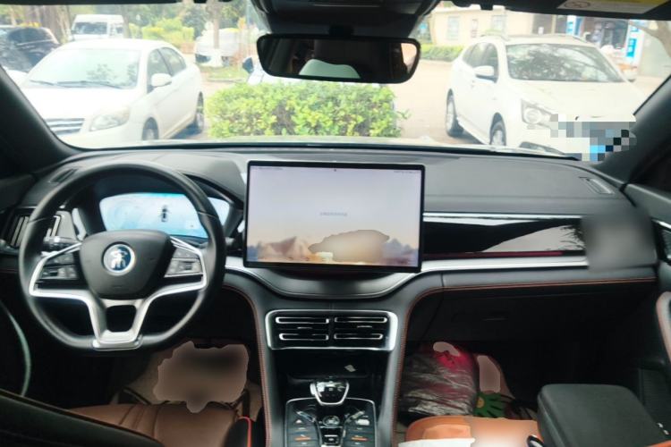 Used BYD Song PLUS New Energy 2021 DM-i 100KM Four-Wheel Drive Flagship PLUS Center Console