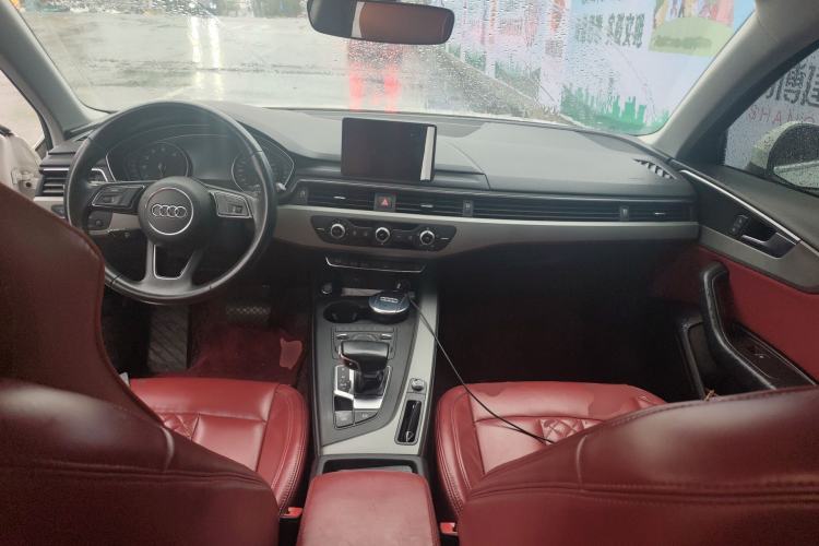 Used Audi A4L 2018 30th Anniversary Edition 40 TFSI Trendy Model Center Console