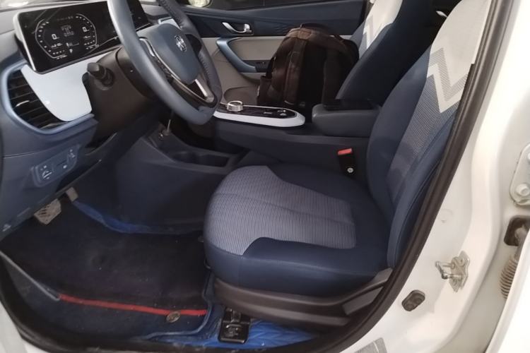Used CHANGAN Benni E-Star 2022 Qingxin Edition Colorful Model Lithium Iron Phosphate
