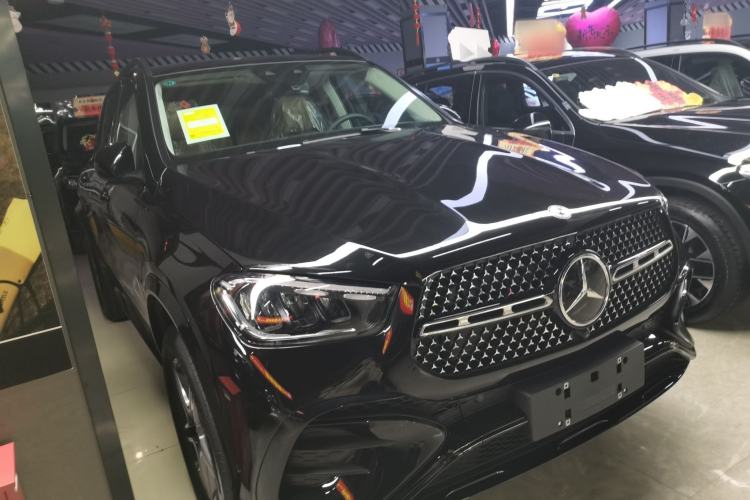 Used Mercedes-Benz GLE 2024 GLE 450 4MATIC Stylish Model
