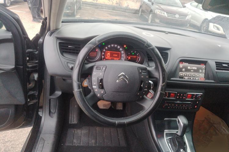 Used Citroen C5 2014 1.6T Automatic Luxury Model