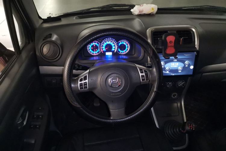 Used Suzuki Wagon R X5 2013 Cruise Edition 1.4L VVT Standard Model Steering Wheel