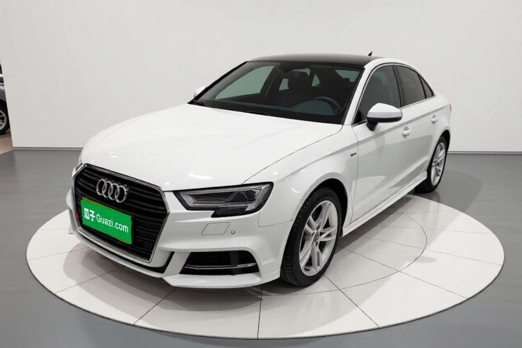 Used Audi A3 2019 Limousine 35 TFSI Fashion Edition China VI Emission Standard