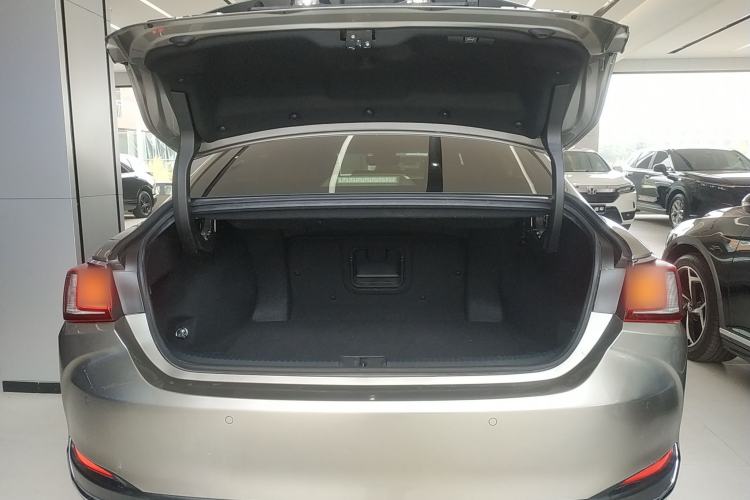 Used Lexus ES 2023 200 Excellence Edition