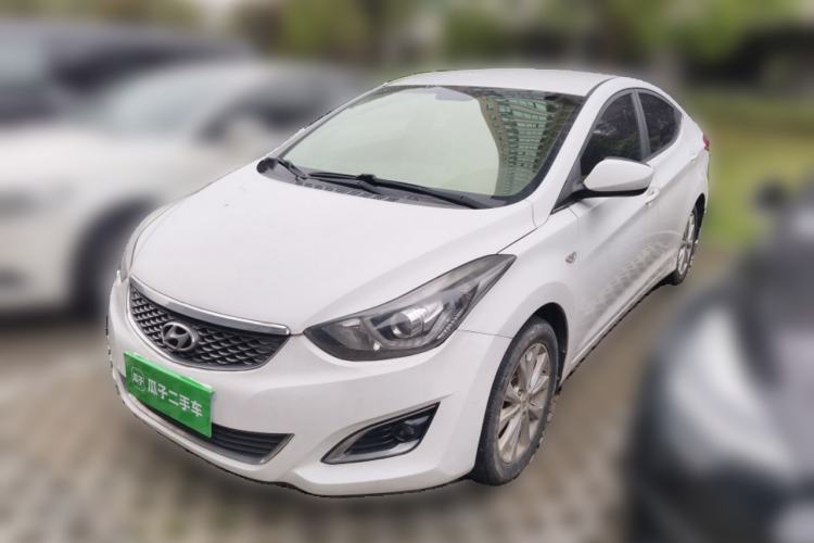 Used Hyundai Elantra (5th Generation / Langdong) 2016 1.6L Automatic Smart Version