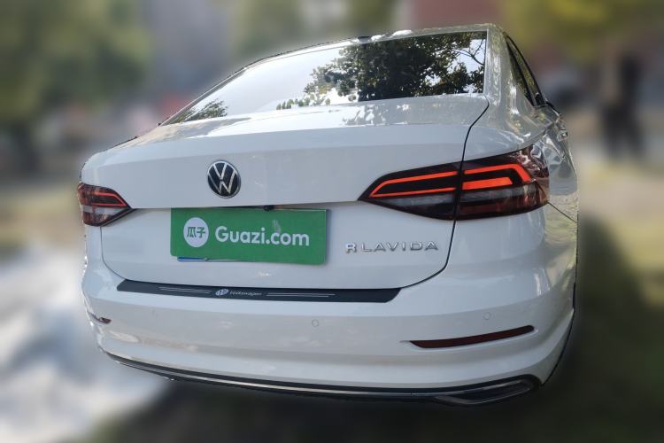 Used Volkswagen Lavida 2022 1.5L Automatic Comfort Edition
