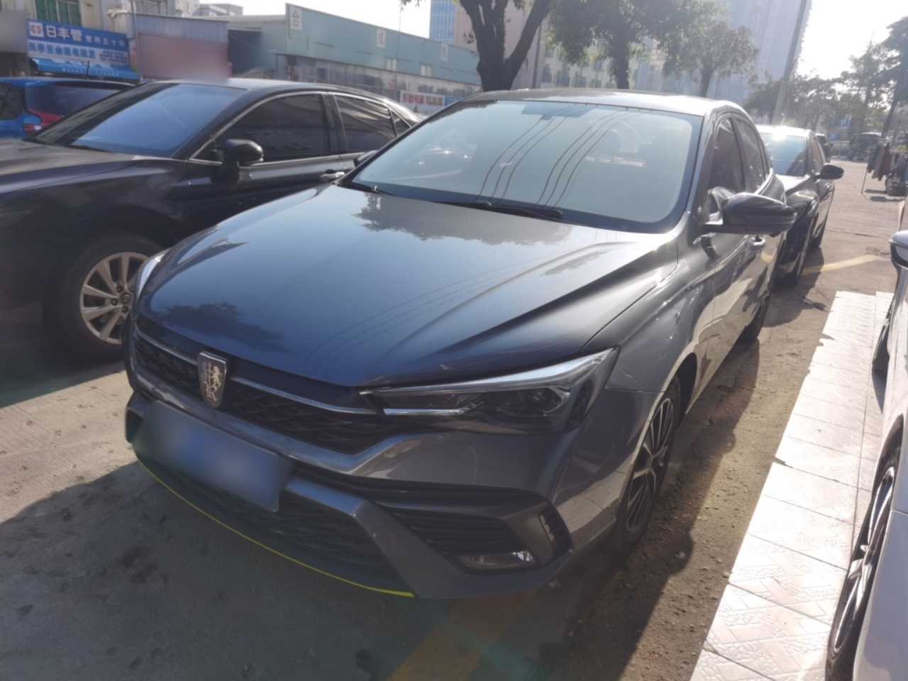 Parte inferior delantera