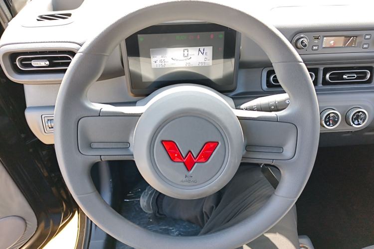 Used Wuling Zhiguang New Energy 2025 Comfort Model