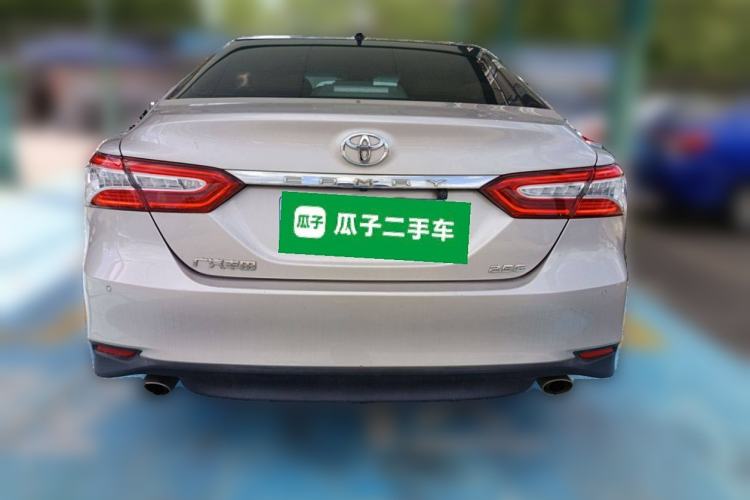 Used Toyota Camry 2021 2.5G Luxury Edition
