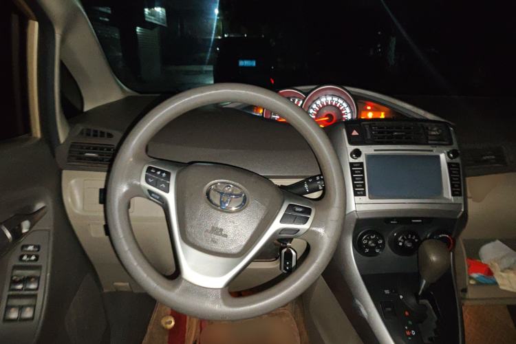 Used Toyota Verso 2011 180E CVT Elite Edition Steering Wheel
