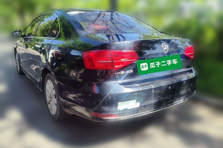 Used Volkswagen Sagitar 2017 1.6L Manual Comfort Model