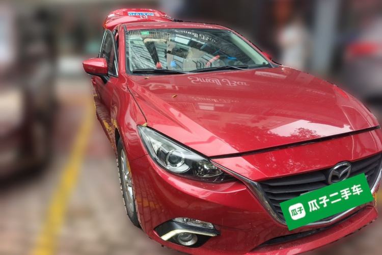 Used Mazda 3 Axela 2016 Sedan 1.5L Automatic Comfort Model