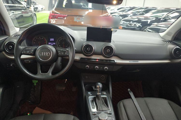 Used Audi Q2L 2021 35 TFSI Progressive Dynamic Edition
