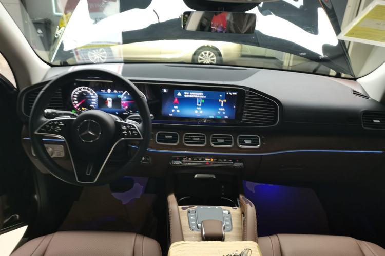 Used Mercedes-Benz GLE 2024 GLE 450 4MATIC Stylish Model
