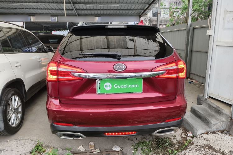 Used BYD Tang New Energy 2015 2.0T Four-Wheel-Drive Flagship Model Rear