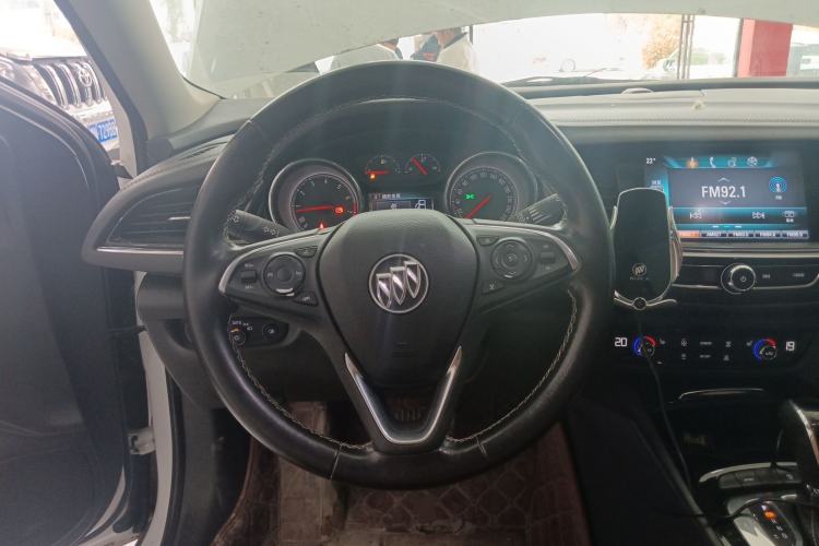 Used Buick Regal 2017 20T Luxury Model Steering Wheel