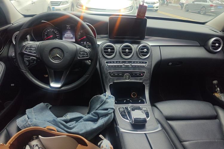 Used Mercedes-Benz C-Class 2017 C 200 station wagon