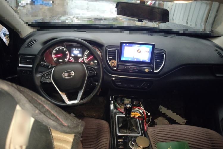 Used FAW Senya R9 2018 1.2T Manual Luxury Smart Edition
