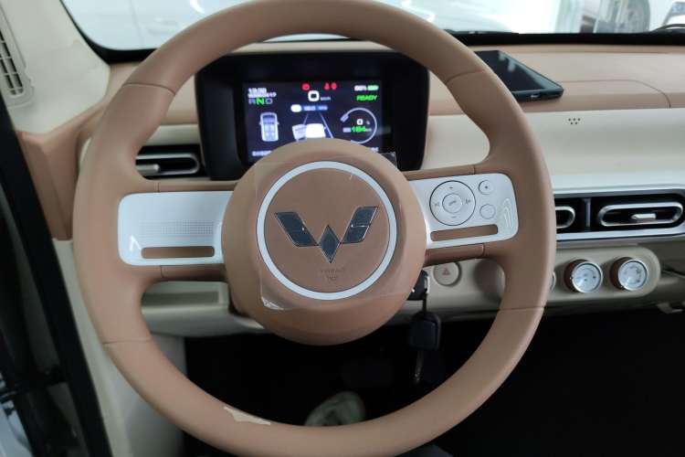 Used Wuling Hongguang MINIEV 2024 3rd Generation 215km Youth Edition