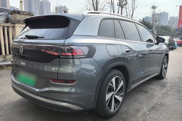 Used Volkswagen ID.6 X 2023 Upgraded Model Pure Long-Range Version
