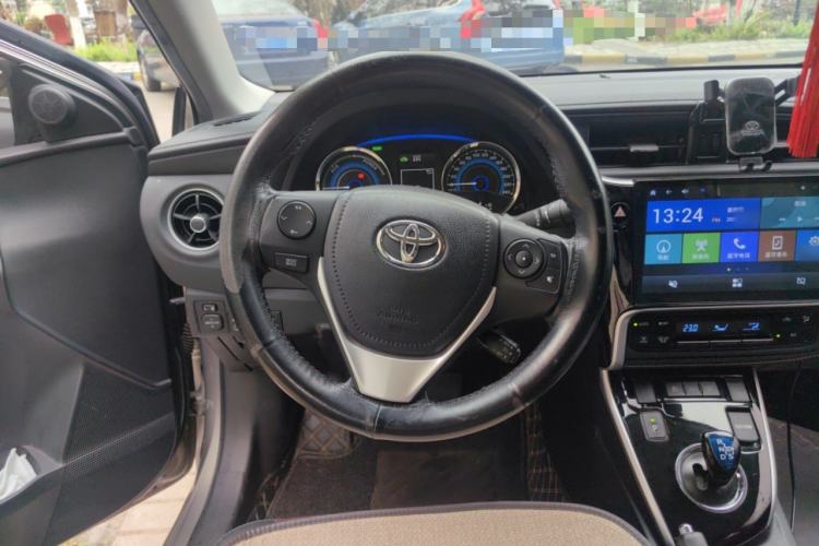 Used Toyota Corolla 2018 Dual-Engine 1.8L E-CVT Smart Edition