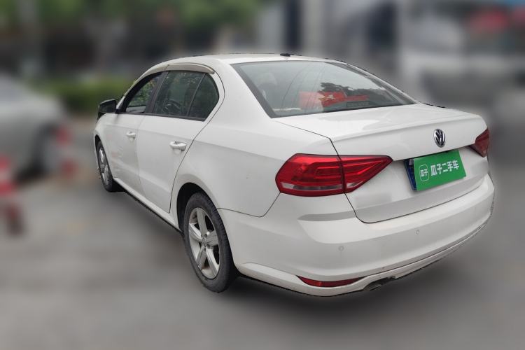 Used Volkswagen Lavida 2017 1.6L Manual Fashion Edition