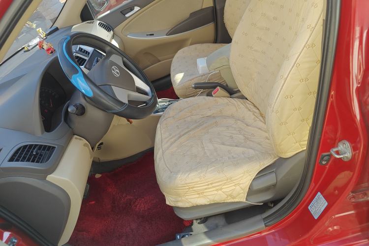 Used Hyundai Verna (older generation) 2010 Sedan 1.4L Automatic Comfort Model GS
