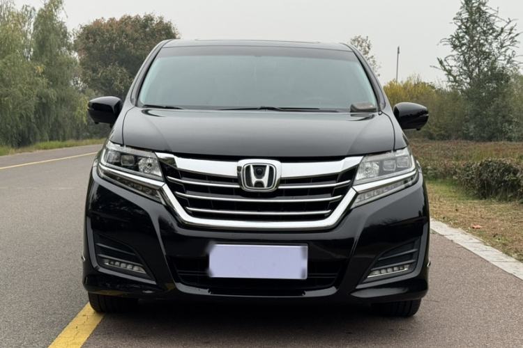 Used Honda Elysion 2016 2.4L Comfort Edition
